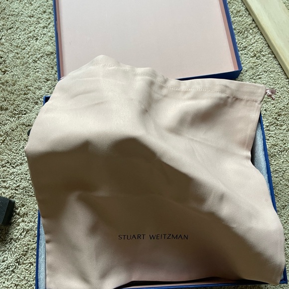 Almost new - Picture 3 of 7